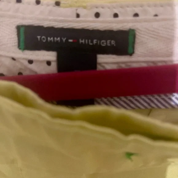 Tommy Hilfiger Women's Yellow Shorts - Picture 2 of 7